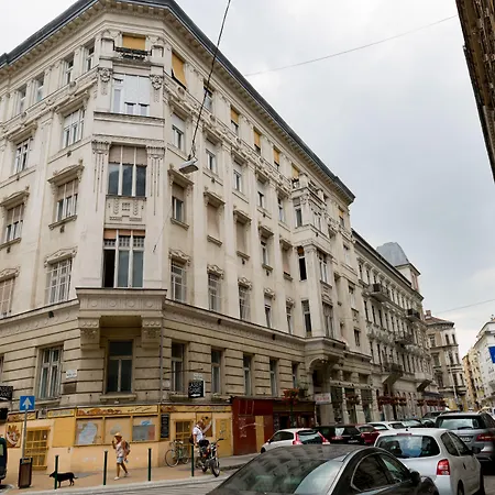 Roland Hotel