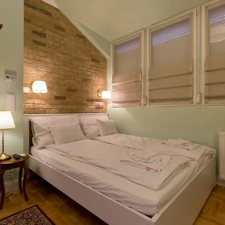 Hotell Roland Budapest